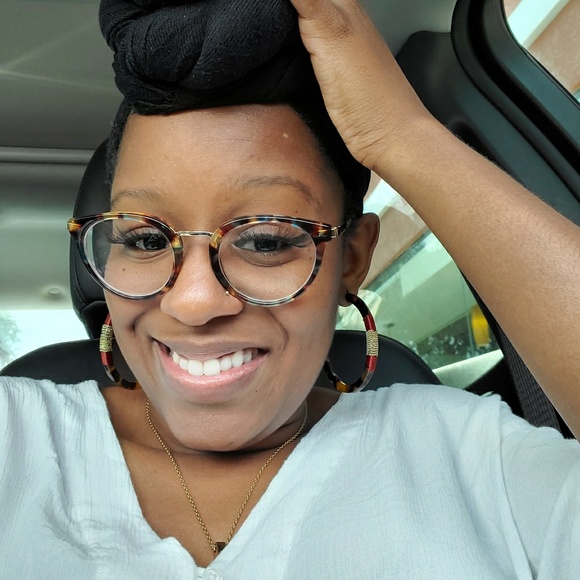 Meet your Posher, Jaleisce - Picture 1 of 1